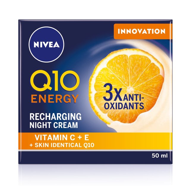 کرم ضد چروک شبانه نیوا مدل NIVEA Q10 Energy با ویتامین C