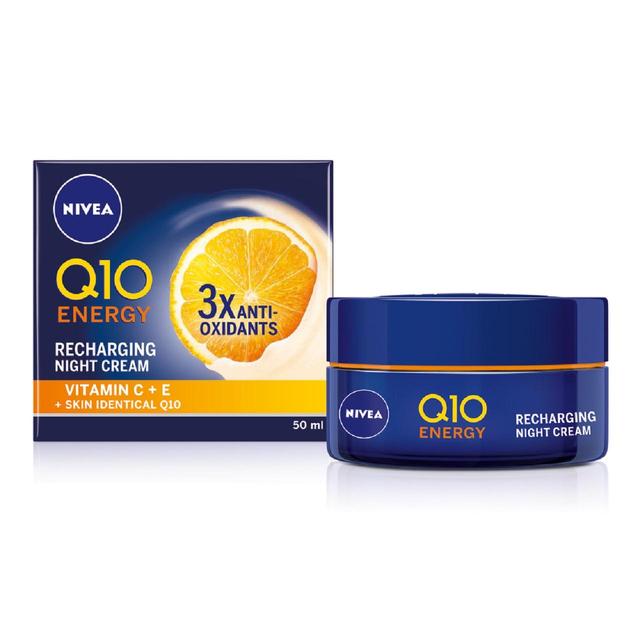 کرم ضد چروک شبانه نیوا با ویتامین C مدل NIVEA Q10 Energy حجم 50 میلی‌لیتر